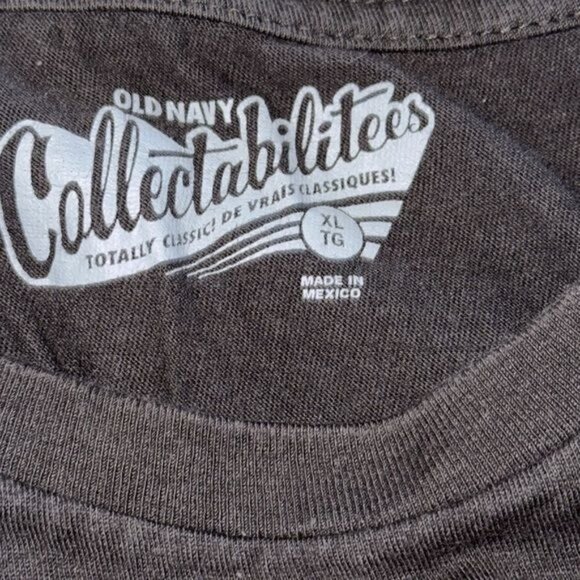 Old Navy Collectabilitees Mens Christmas Vacation Graphic T-Shirt - Picture 4 of 7